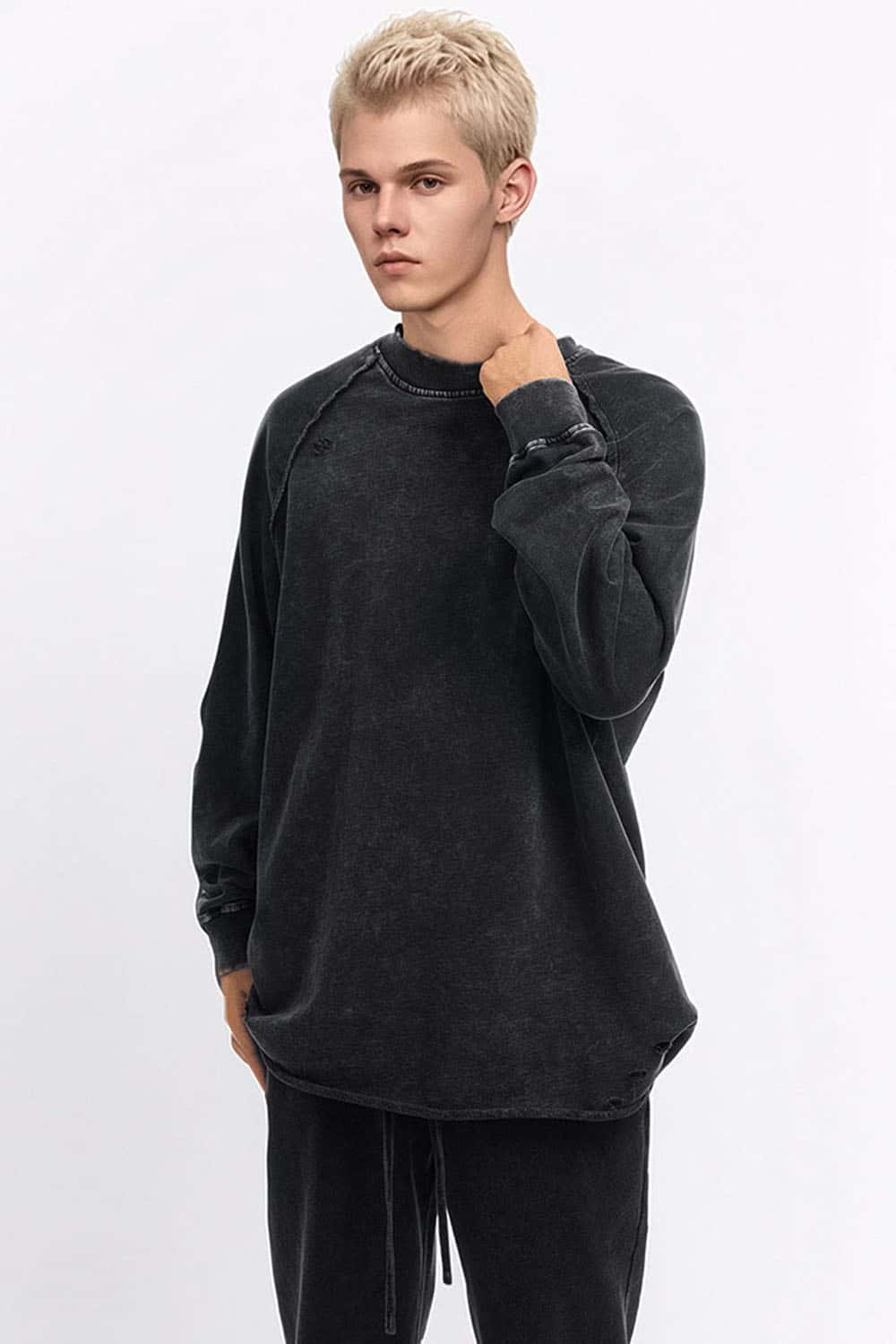 Breathable Distressed Raw-Edge Cotton Sweatshirt in Fried Snowflakes - front modeled view