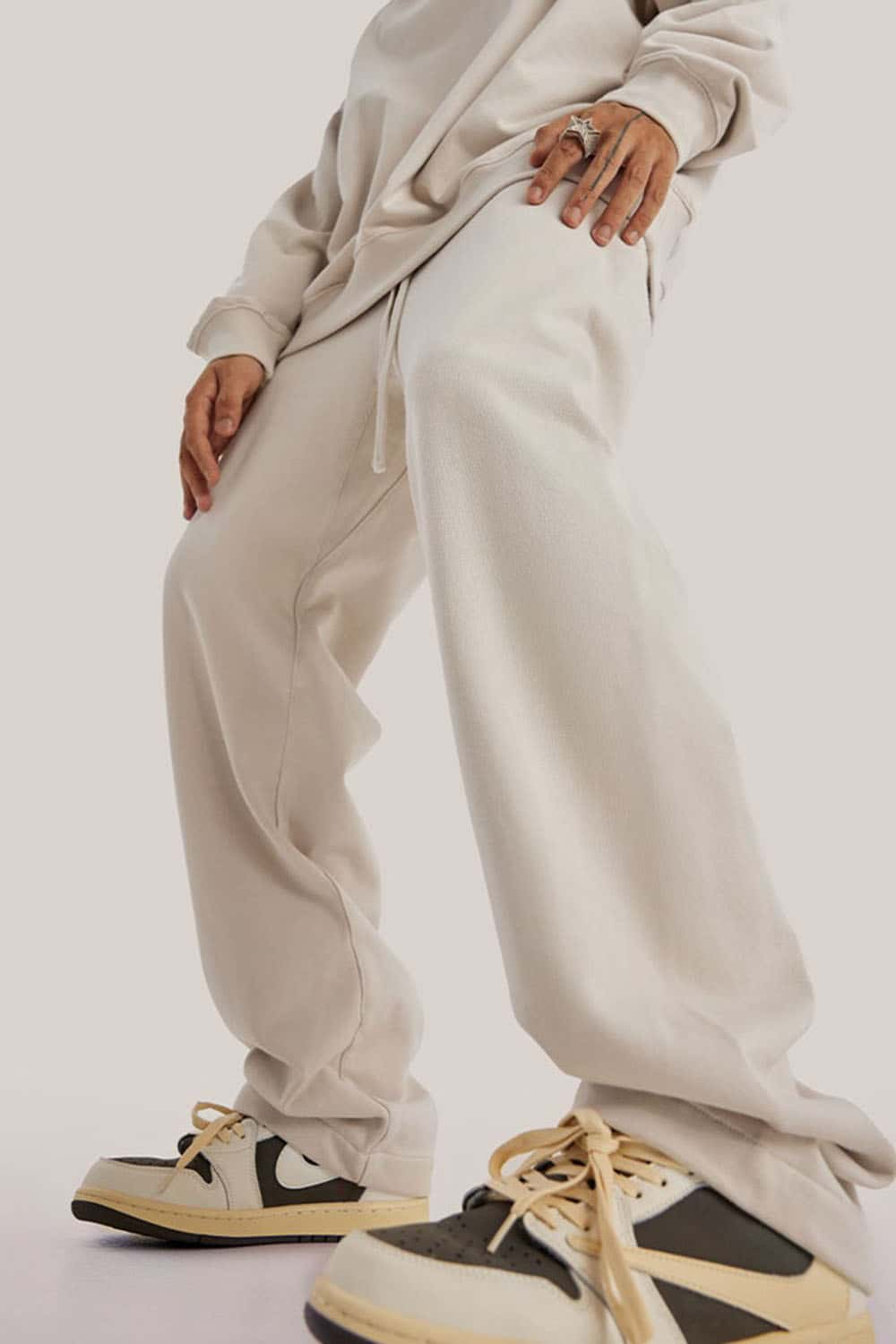 Heavyweight Loose-Fit Sweatpants Straight-Leg Athletic Trousers