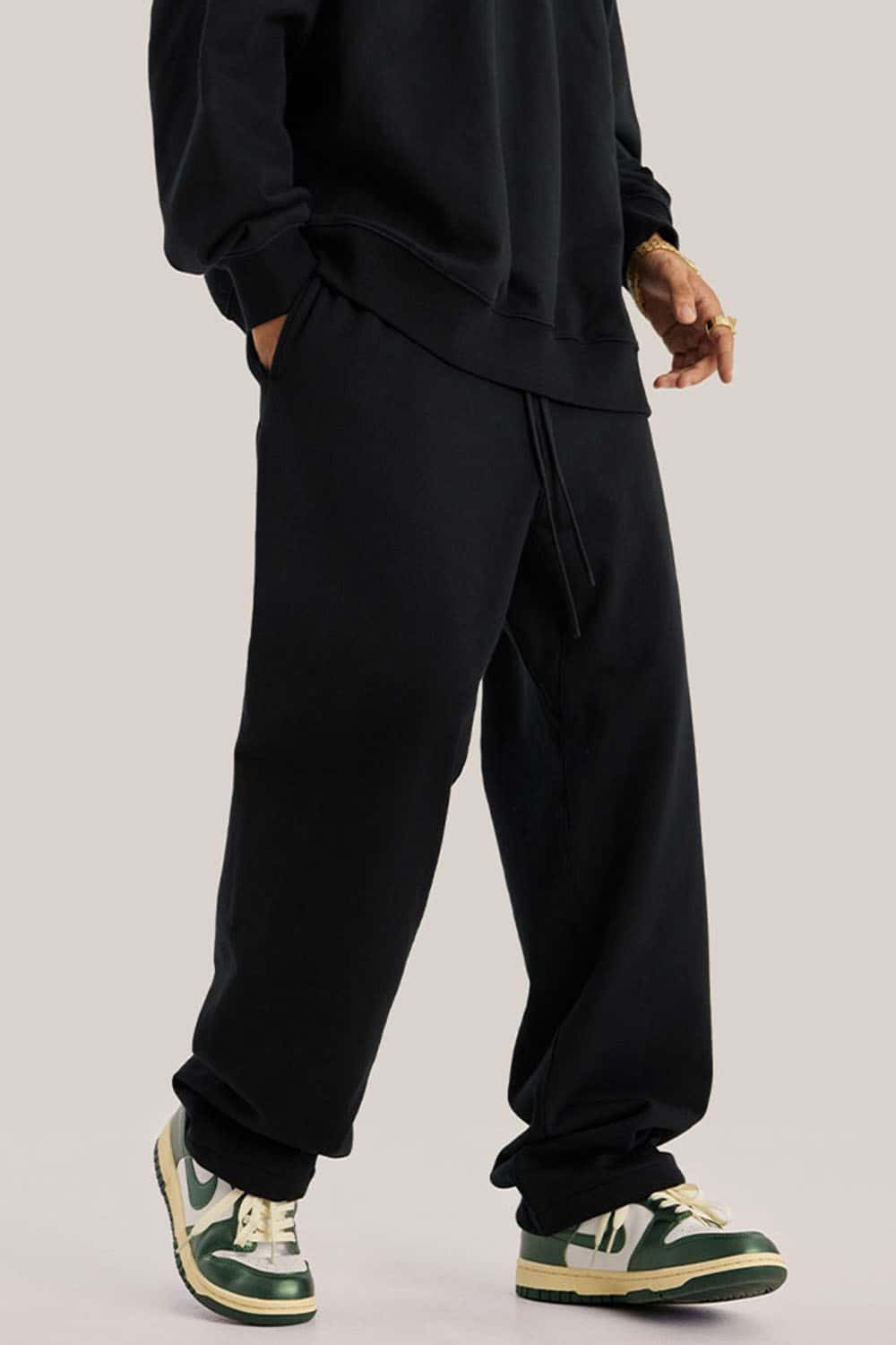 Heavyweight Loose-Fit Sweatpants Straight-Leg Athletic Trousers