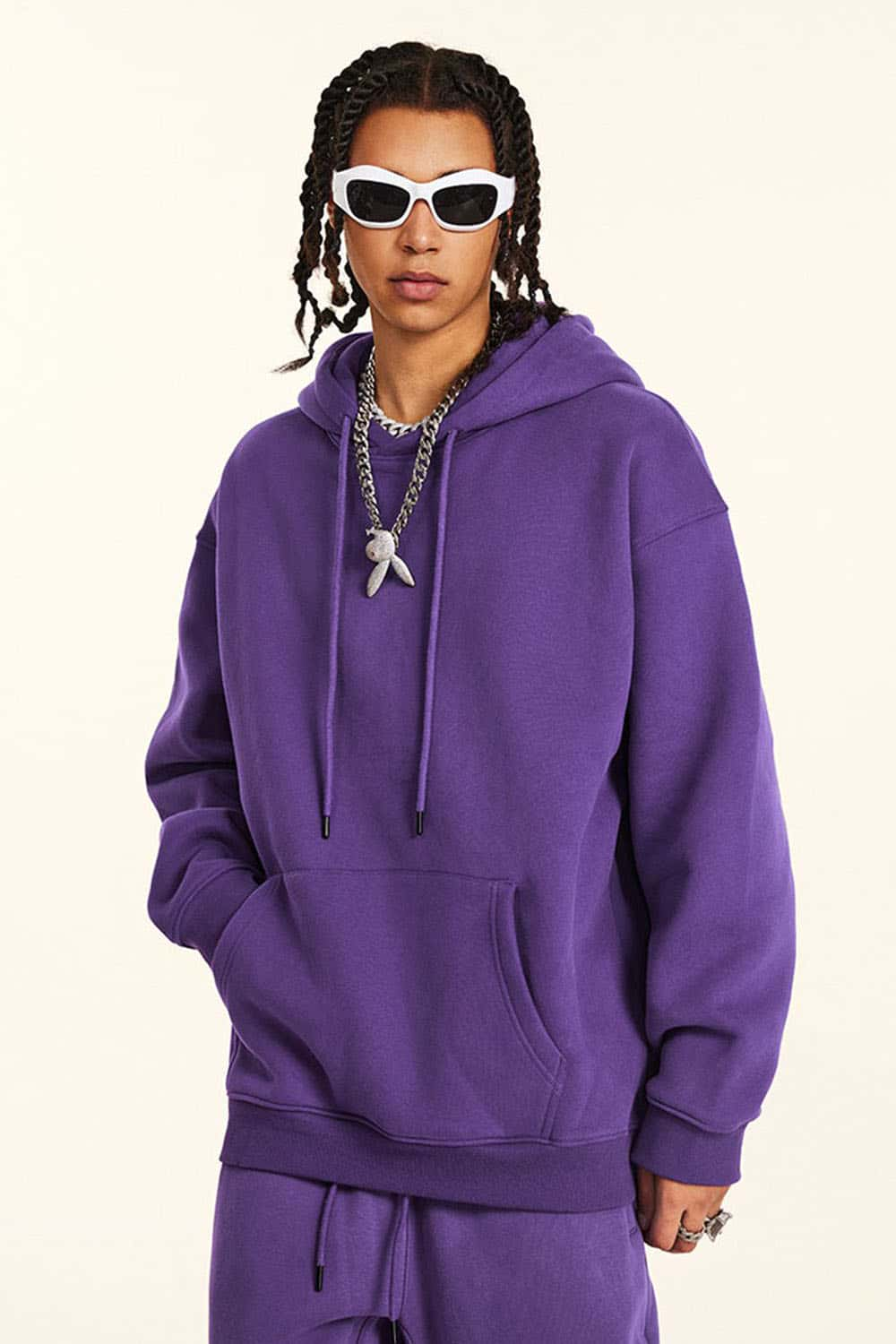 Fleece-Lined Solid Color Hoodie with Plush Hood - Cozy Casual Wear