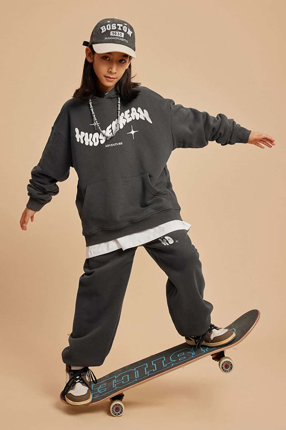 Girls' Heavyweight Plush-Lined Hoodie with Letter Print