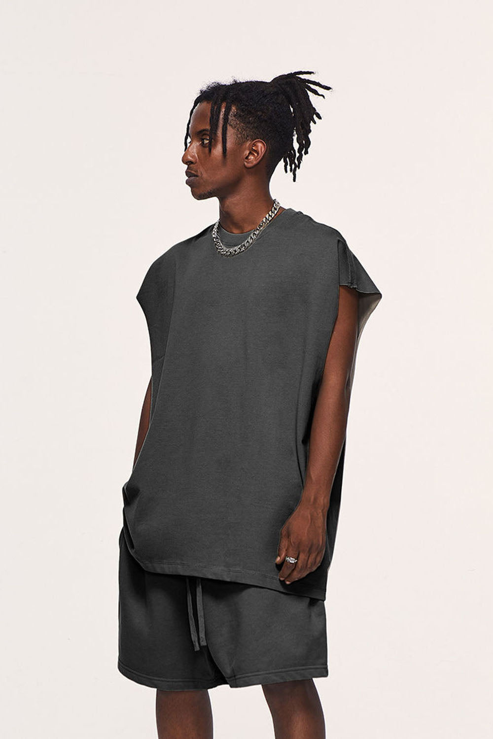 305g Heavyweight Earth Tone Sleeveless Vest with Loose European Street Fit