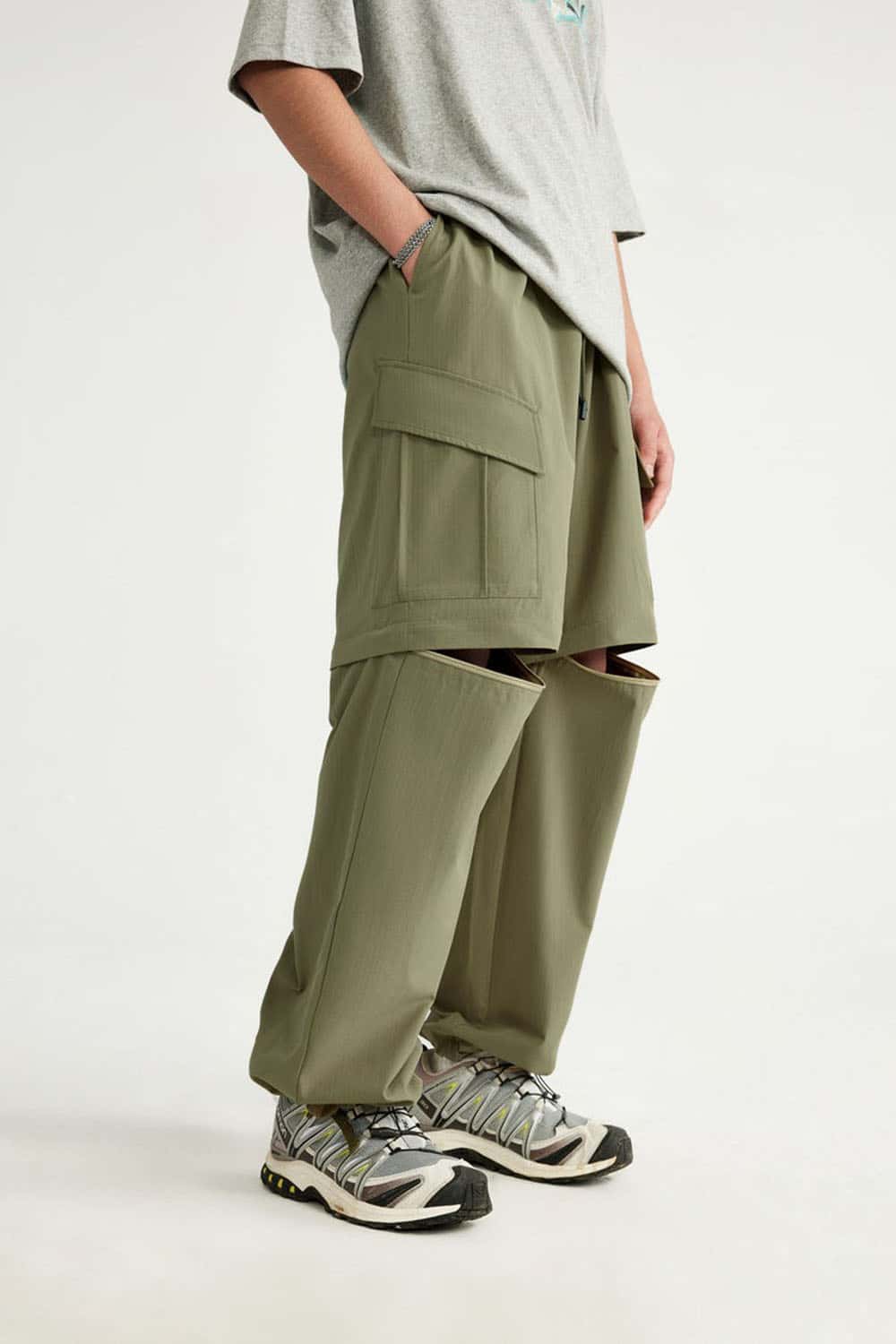 Convertible Multi-Pocket Cargo Pants in Green - product detail close-up