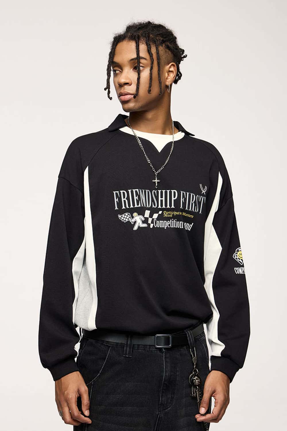 Layered-Collar Puff-Print Graphic Long-Sleeve T-Shirt in Black - three-quarter front modeled view