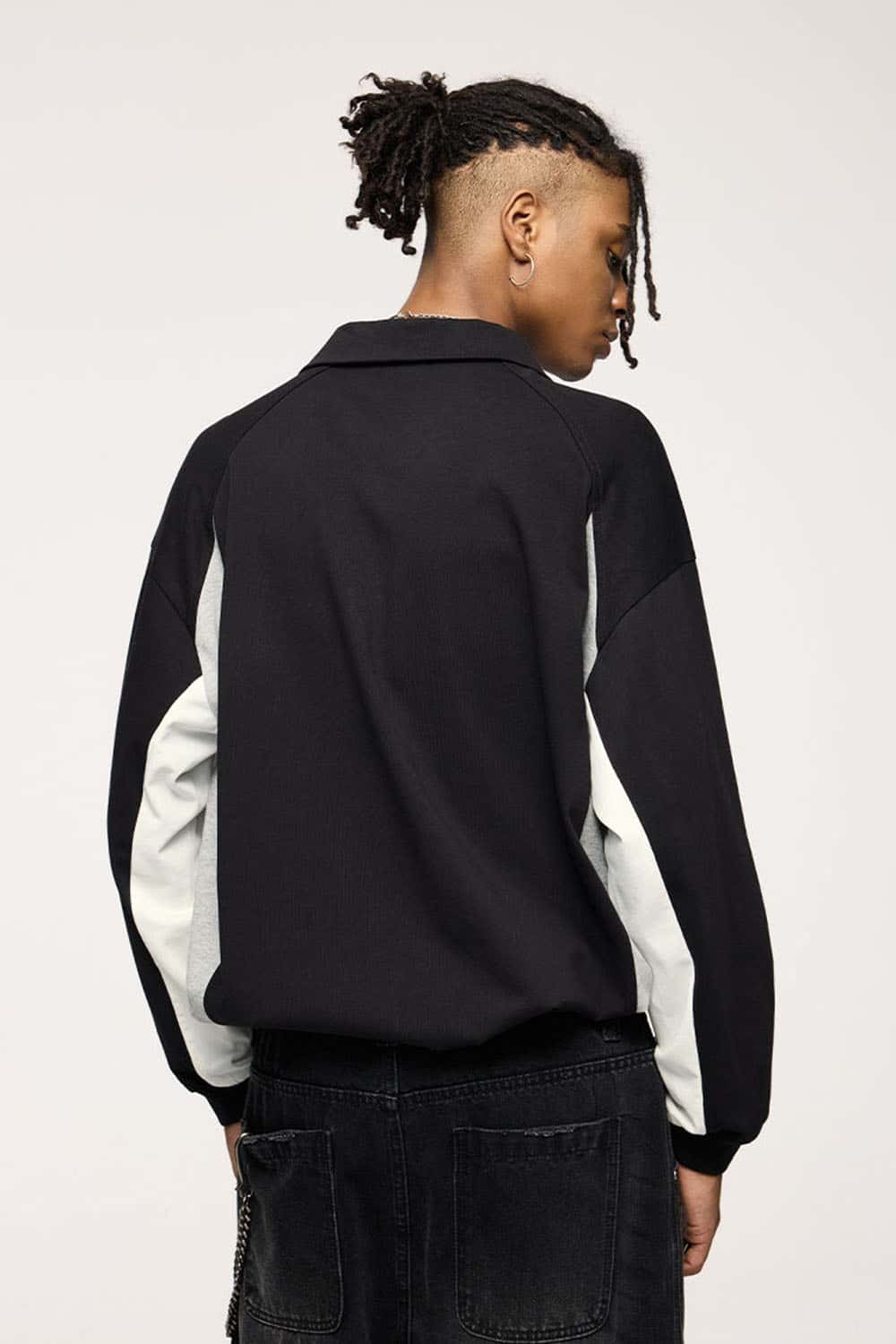 Layered-Collar Puff-Print Graphic Long-Sleeve T-Shirt in Black - back modeled view