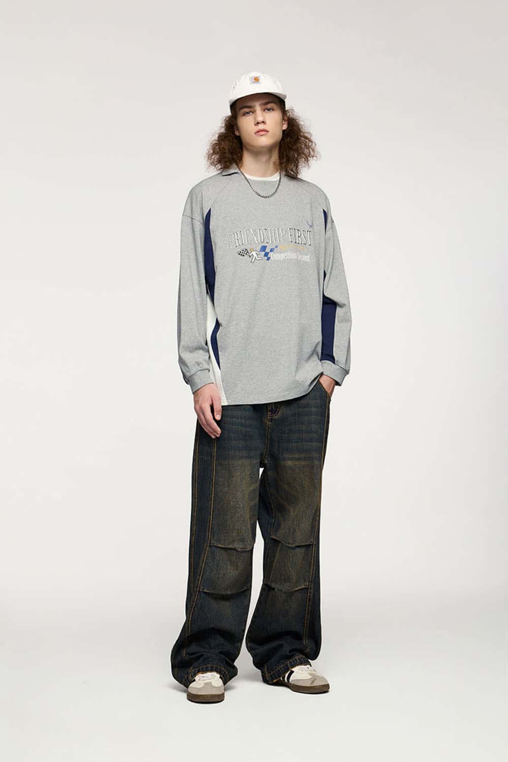 Layered-Collar Puff-Print Graphic Long-Sleeve T-Shirt in Flower Gray - product detail close-up