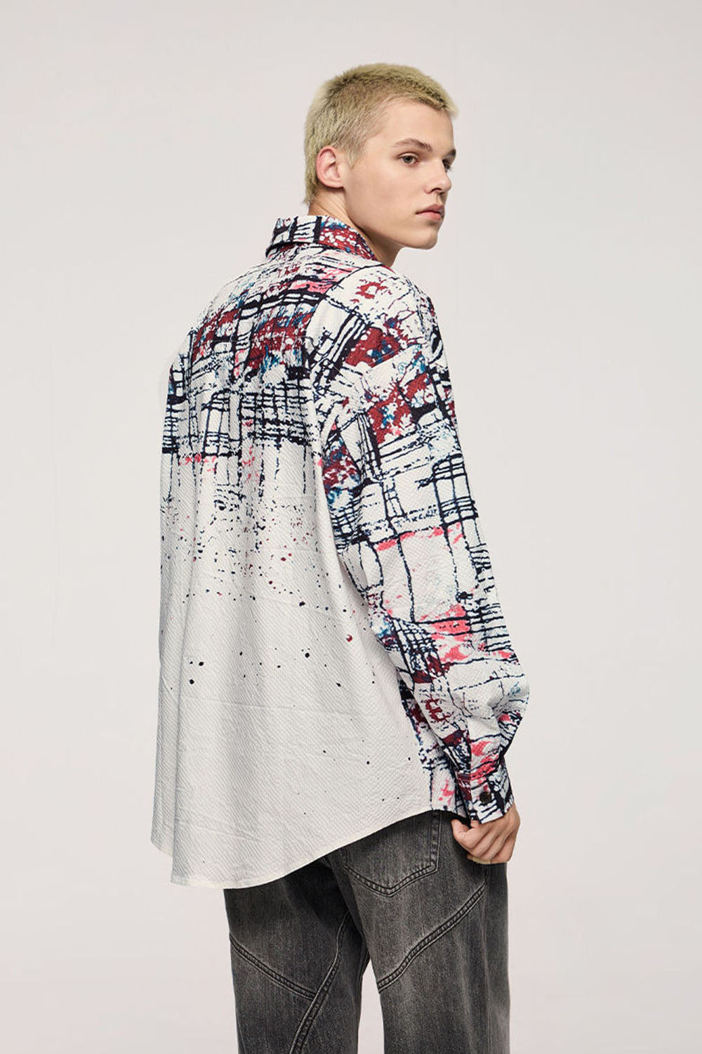 Men's Loose-Fit Long Sleeve Shirt with Irregular Rainbow Grid Pattern