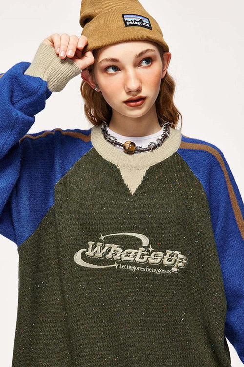 Warm Flecked-Knit Panelled Raglan Graphic Sweater in Military Green - collar detail