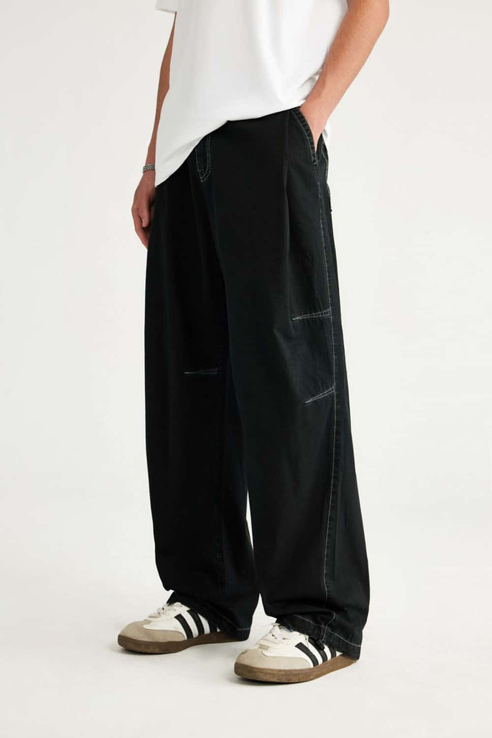 Washed Slub Cotton Wide-Leg Trousers in Black - product detail close-up