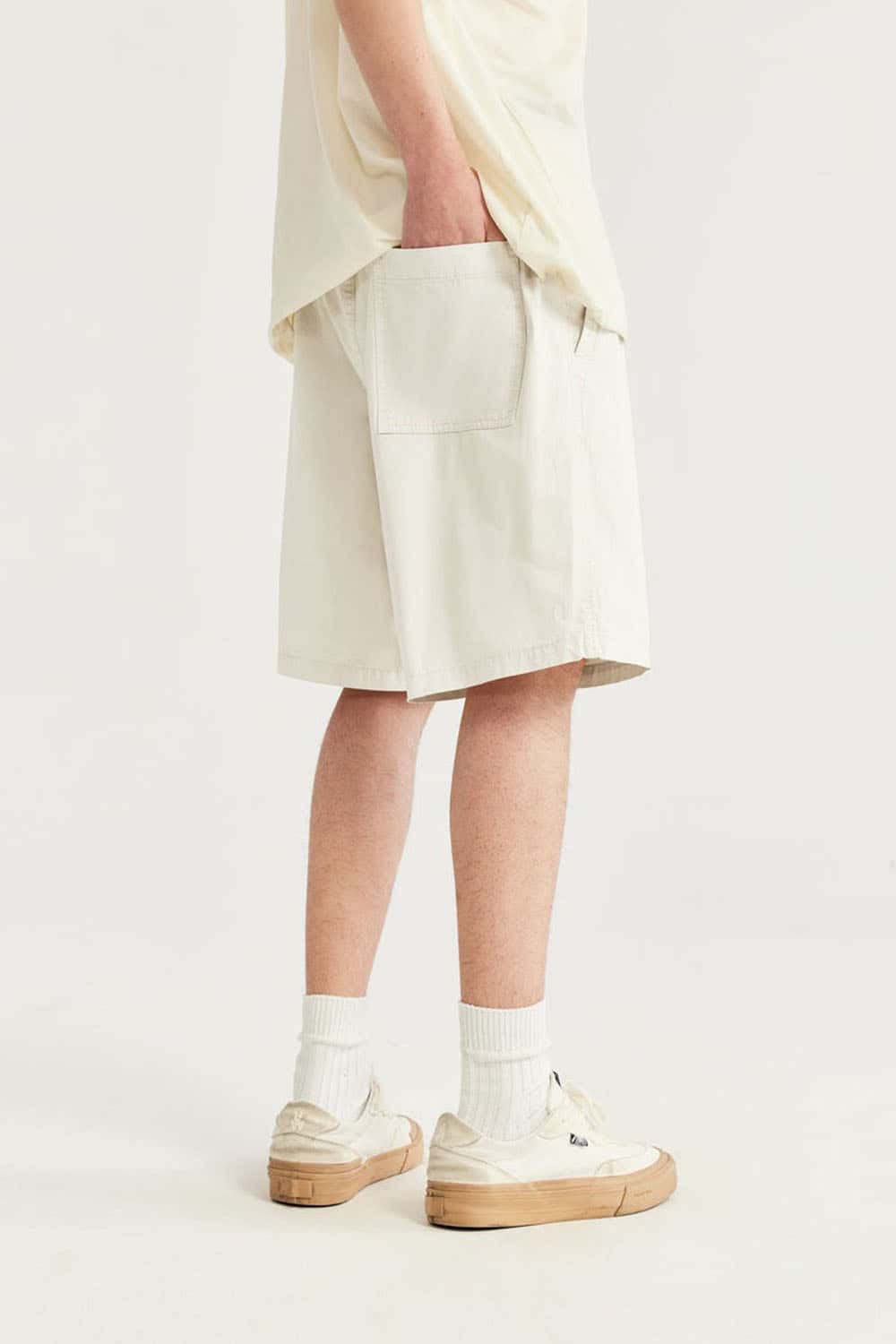 High-Colorfastness Washed Reversible Cotton Shorts in Apricot - product detail close-up