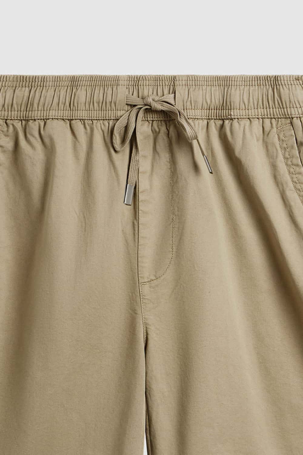 High-Colorfastness Washed Reversible Cotton Shorts in Khaki - waistband detail