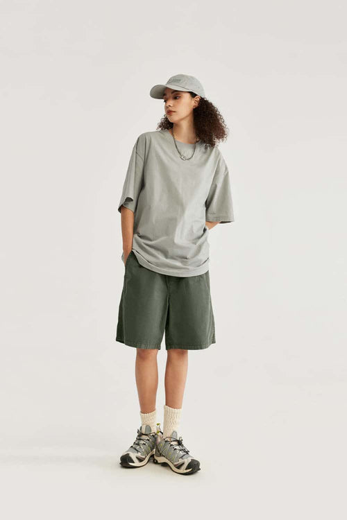 High-Colorfastness Washed Reversible Cotton Shorts in Military Green - full-length front modeled view