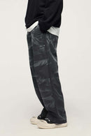 Washed Cotton Wide-Leg Carpenter Pants in Black - product detail close-up