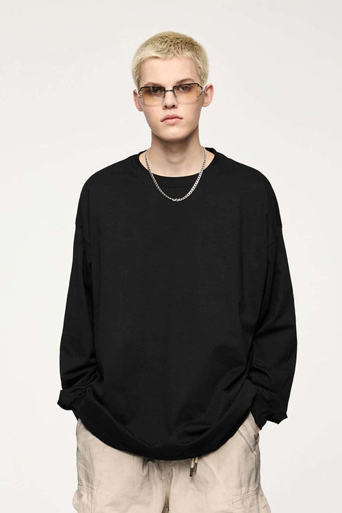 Oversized Longline Heavyweight Cotton T-Shirt in Black - front modeled view