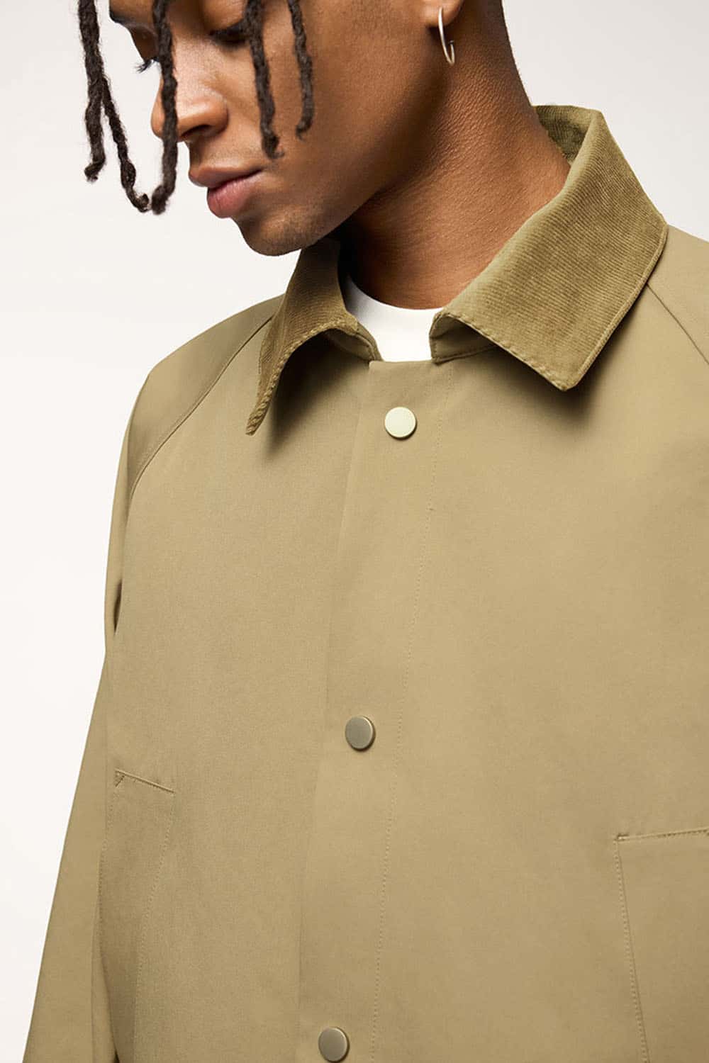 Wrinkle-Resistant Corduroy-Collar Utility Jacket in Apricot Khaki - collar and placket close-up
