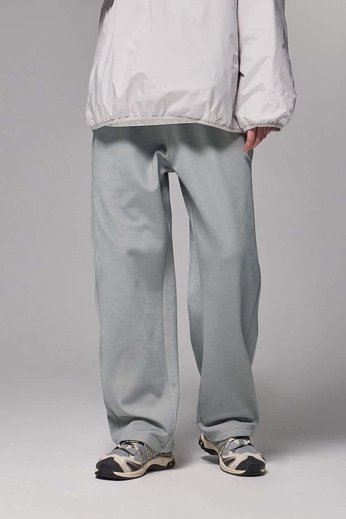 4-Way Stretch Thermal-Fleece Straight-Leg Sweatpants in Stone Gray - front modeled view