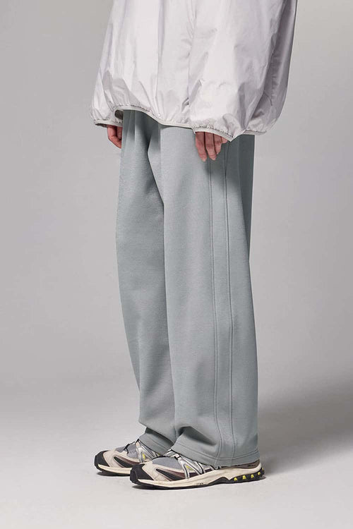 4-Way Stretch Thermal-Fleece Straight-Leg Sweatpants in Stone Gray - three-quarter front modeled view