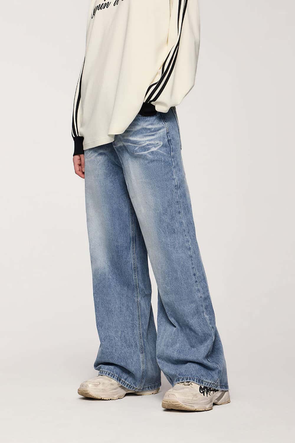 Washed Five-Pocket Wide Straight-Leg Denim Pants in Baby Blue - product detail close-up