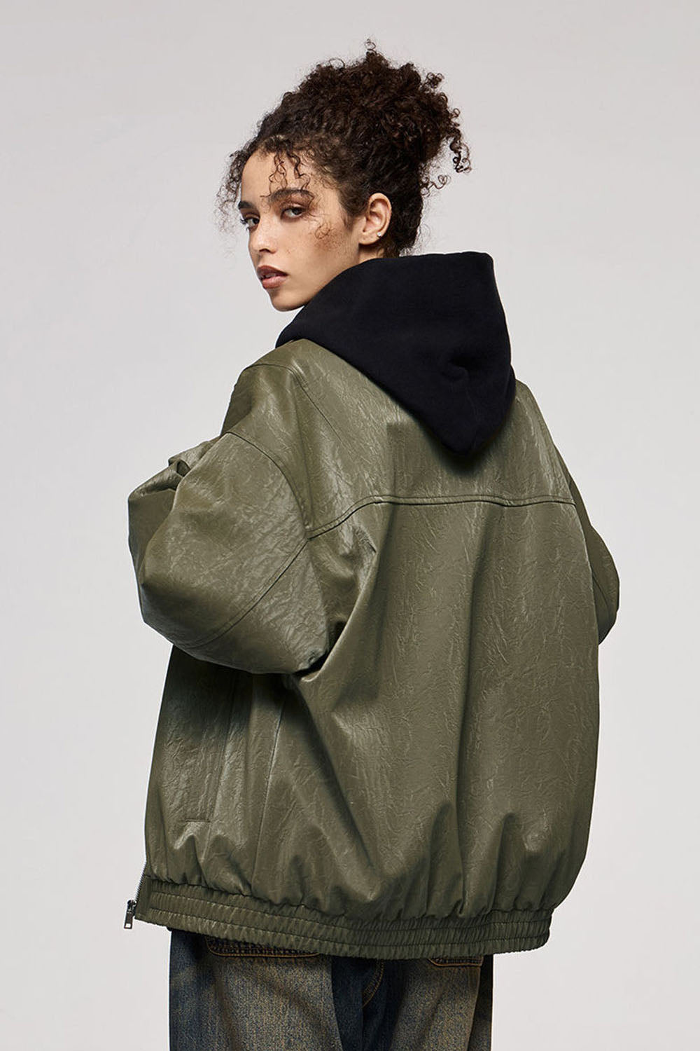 Wrinkled Leather Zip-Up Jacket with Vintage Workwear Design