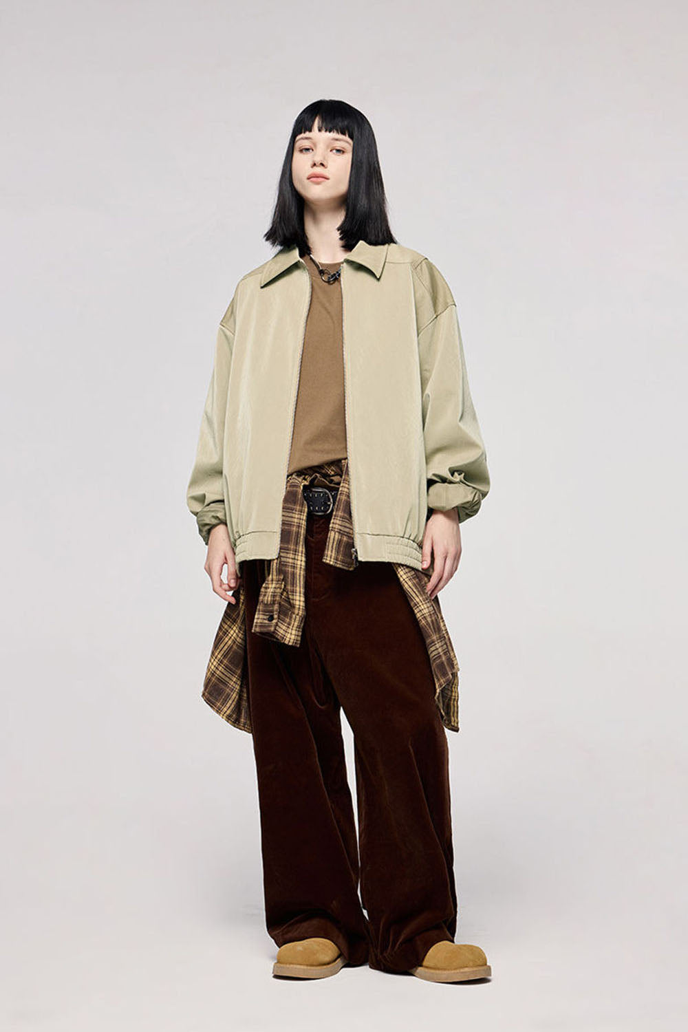 Wrinkled Leather Zip-Up Jacket with Vintage Workwear Design
