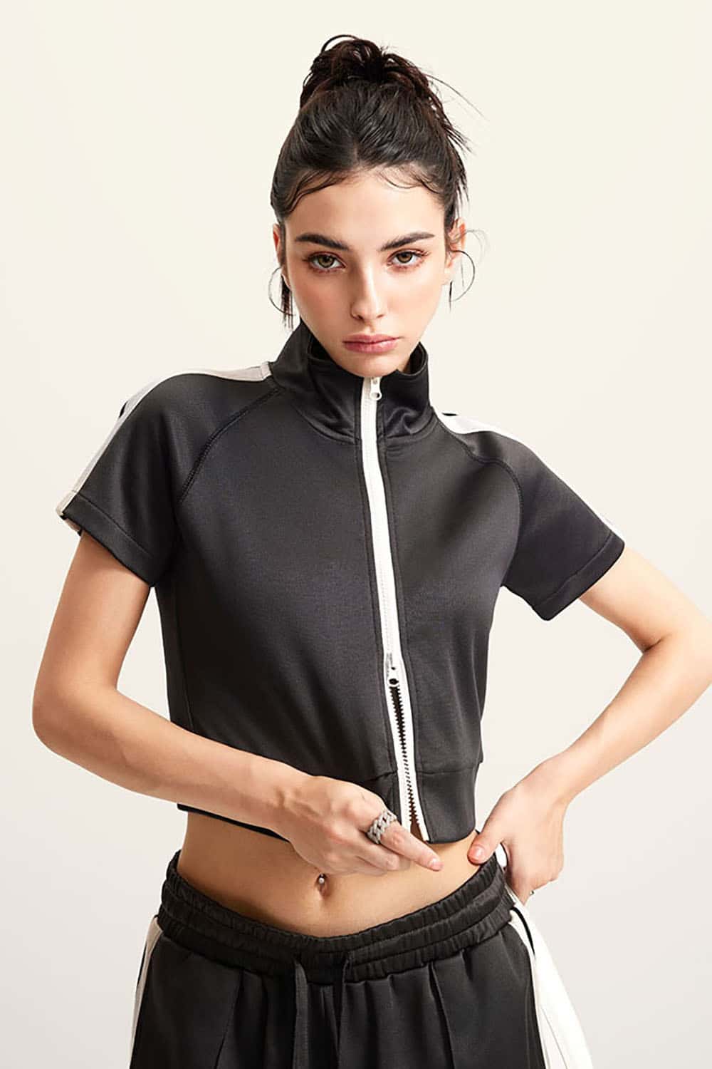 Sporty Dual Zipper Crop Top with Mock Neck - Contrast Design