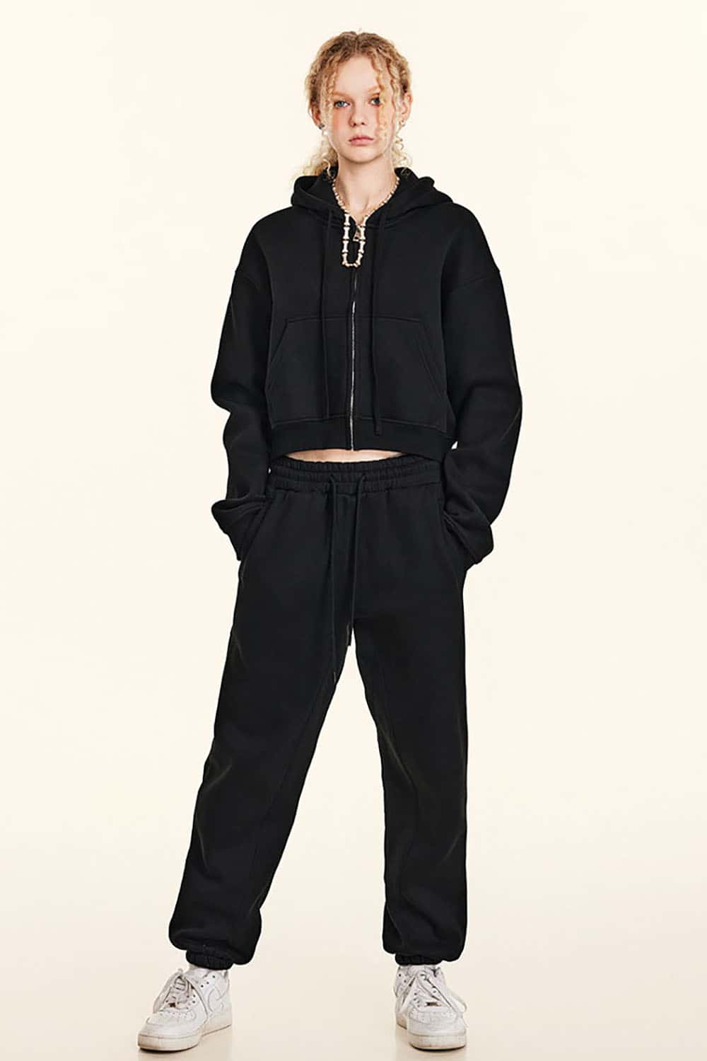 Relaxed Cropped Zip Hoodie - Black