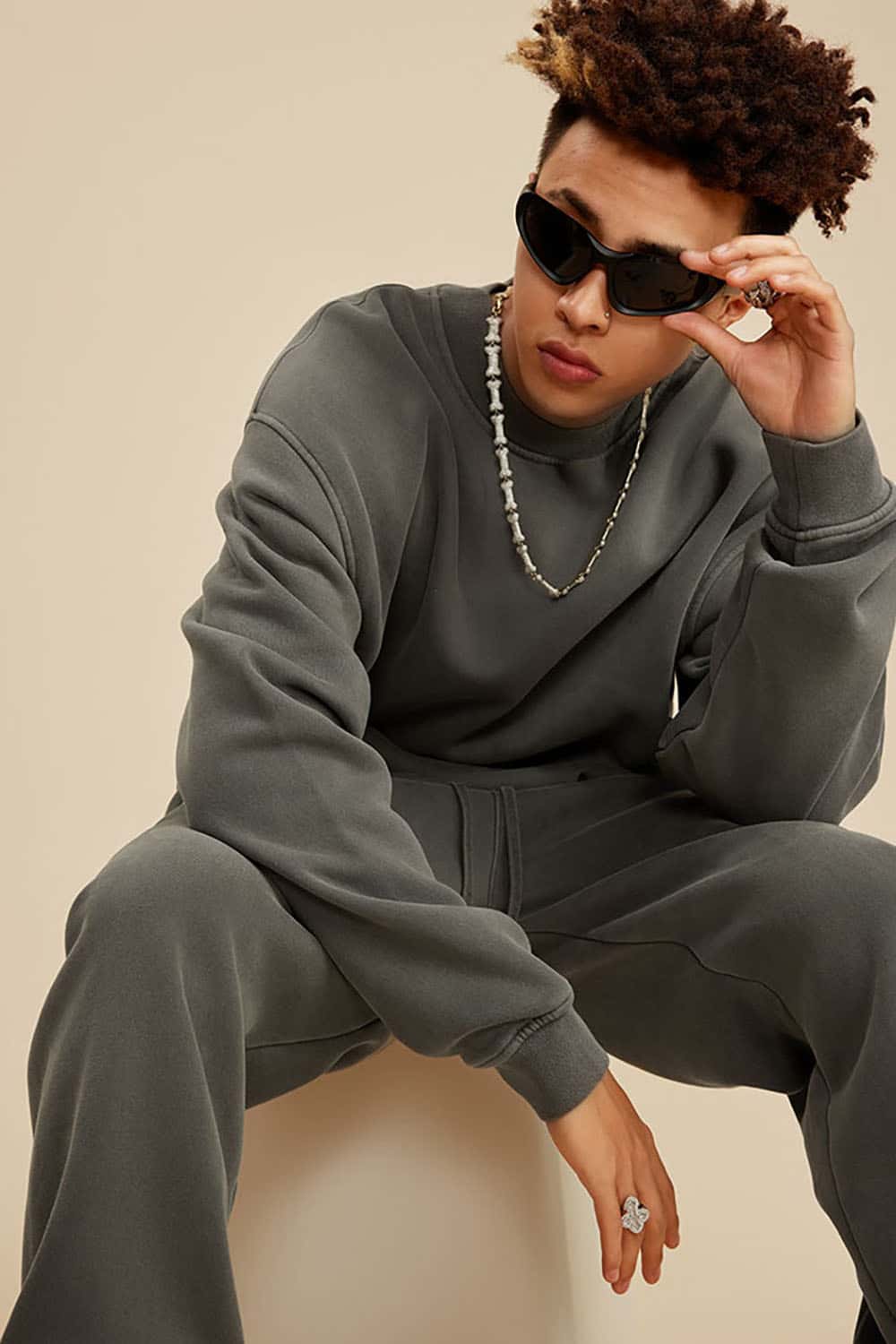 Washed Fleece-Lined Semi-High Neck Streetwear Sweatshirt