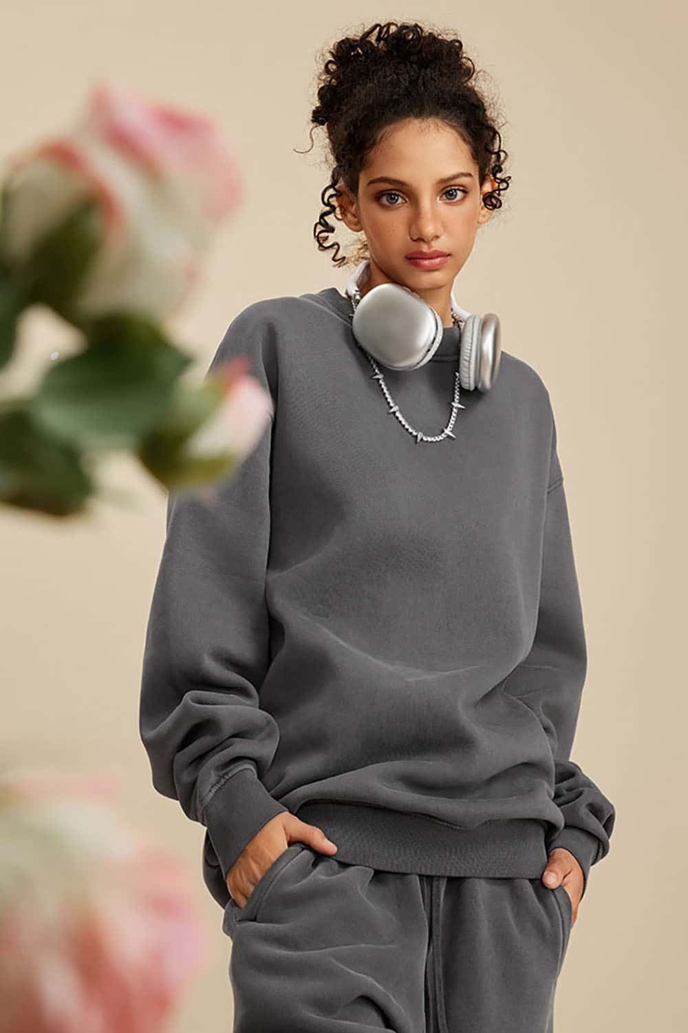 Washed Fleece-Lined Semi-High Neck Streetwear Sweatshirt