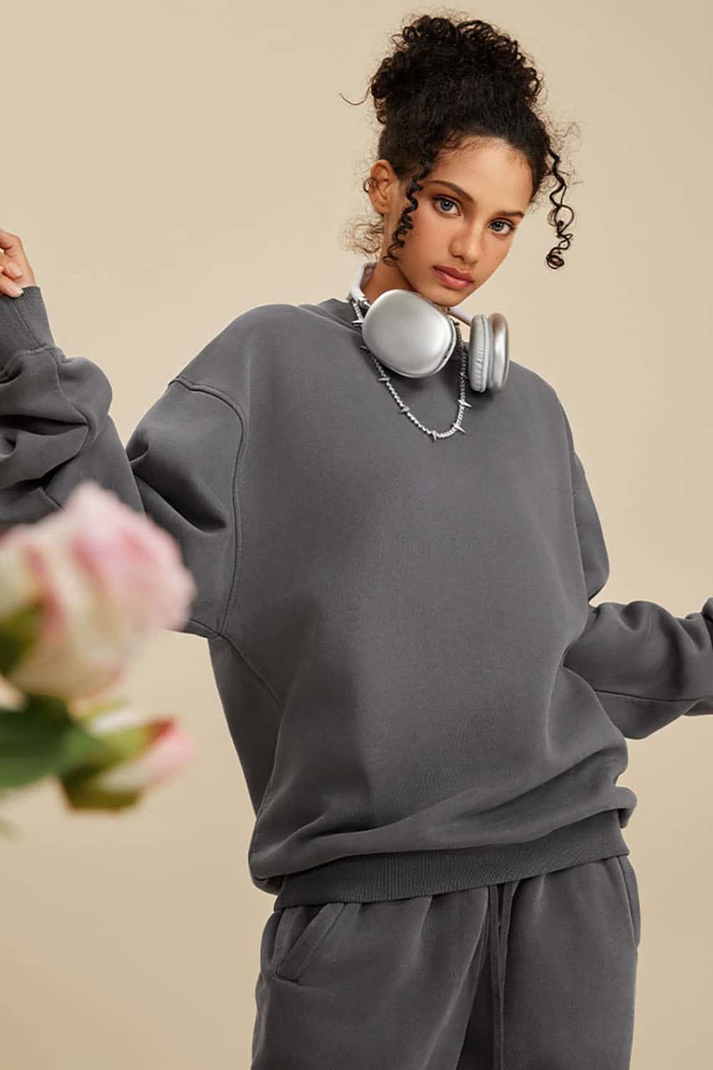 Washed Fleece-Lined Semi-High Neck Streetwear Sweatshirt