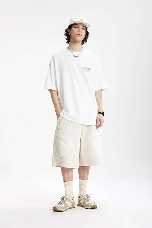 Vintage Graphic Streetwear Tee - White