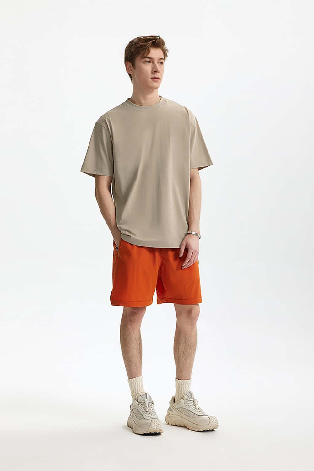 #Color_Apricot
