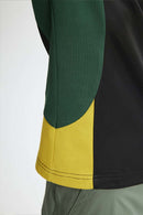 Graphic Color-Block Raglan-Sleeve Sporty T-Shirt in Black - hem detail