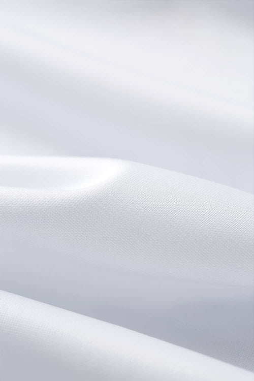 Graphic Color-Block Raglan-Sleeve Sporty T-Shirt in White - fabric texture close-up