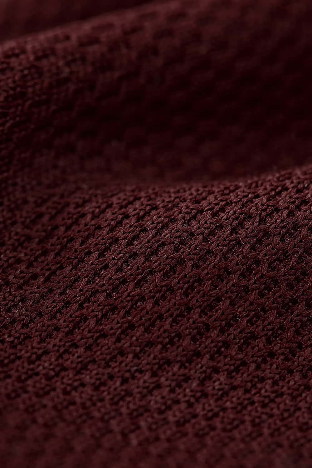 Graphic Color-Block Raglan-Sleeve Sporty T-Shirt in White - fabric texture close-up