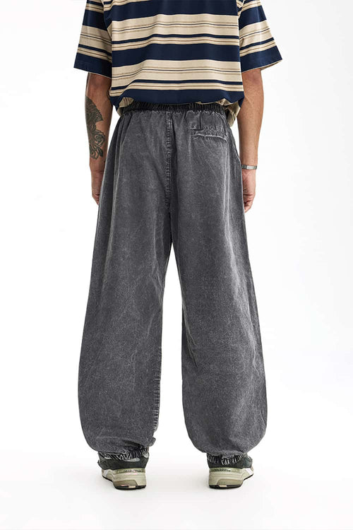 Snow-Wash Cargo Joggers - Gray