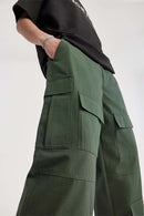 Heavy-Duty Wide Leg Cargo Pants - Green