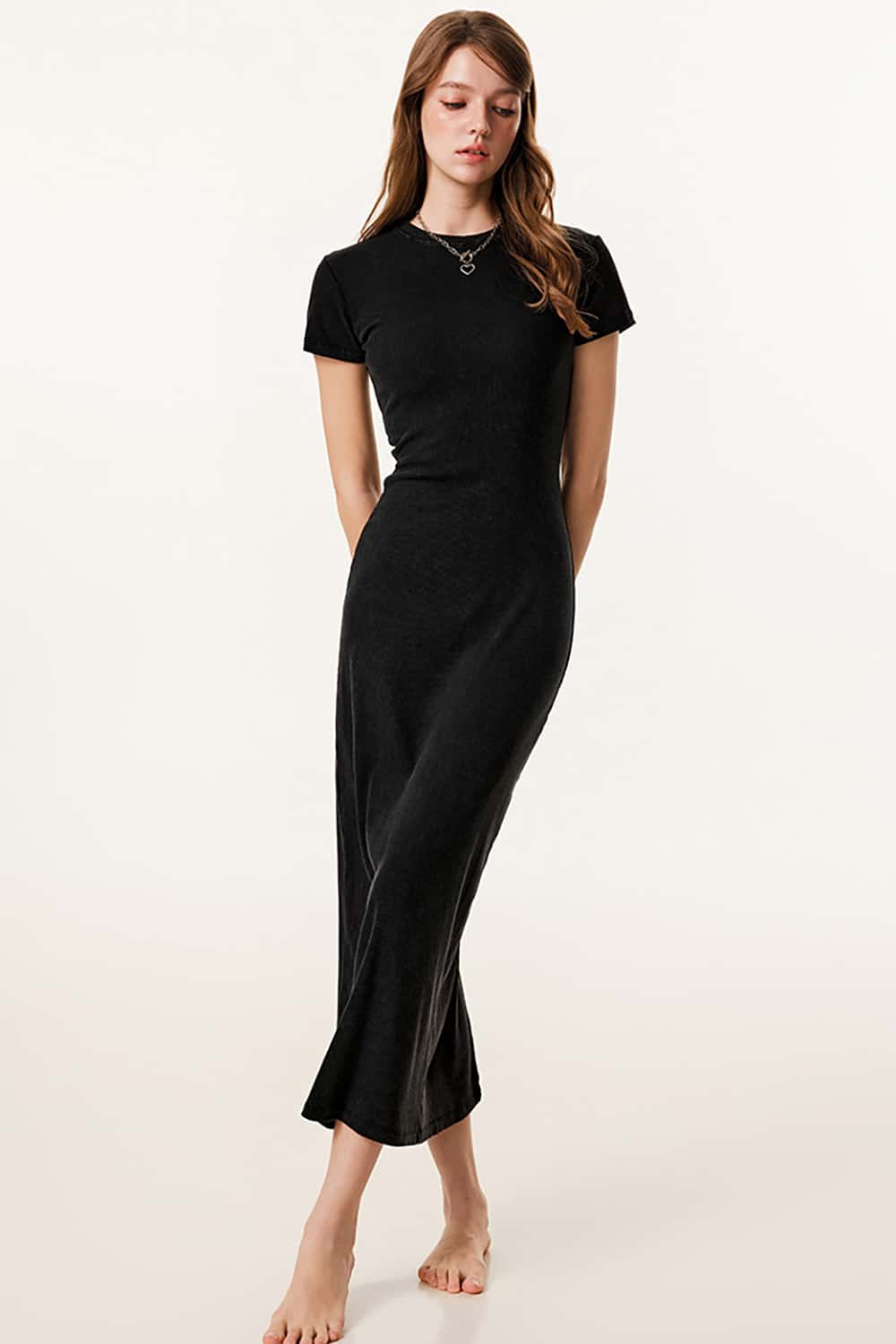 Slimming Hip-Hugging Dress with Slit - Figure-Enhancing Long Dress
