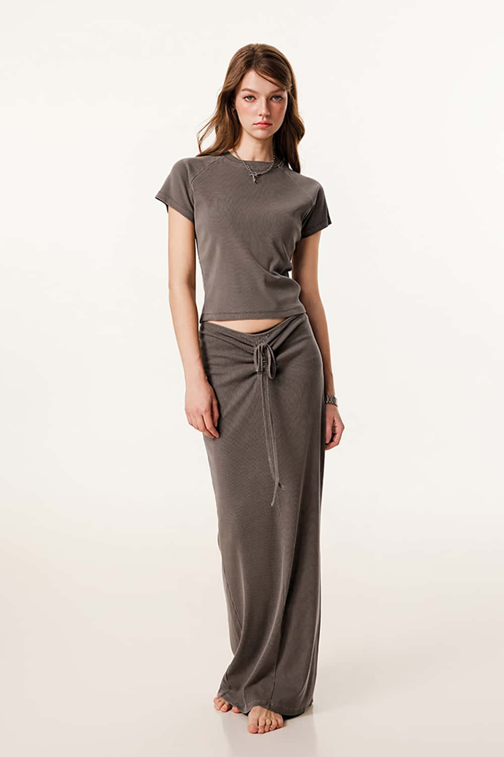Slim-Fit Round Neck T-Shirt - Lightweight Short Sleeve Top