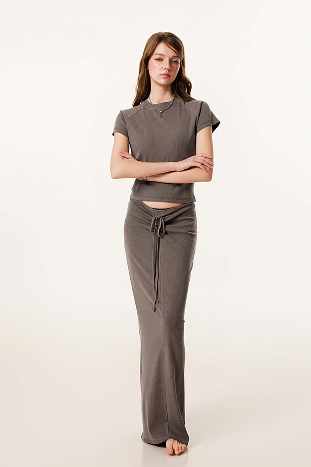 Slim-Fit Round Neck T-Shirt - Lightweight Short Sleeve Top