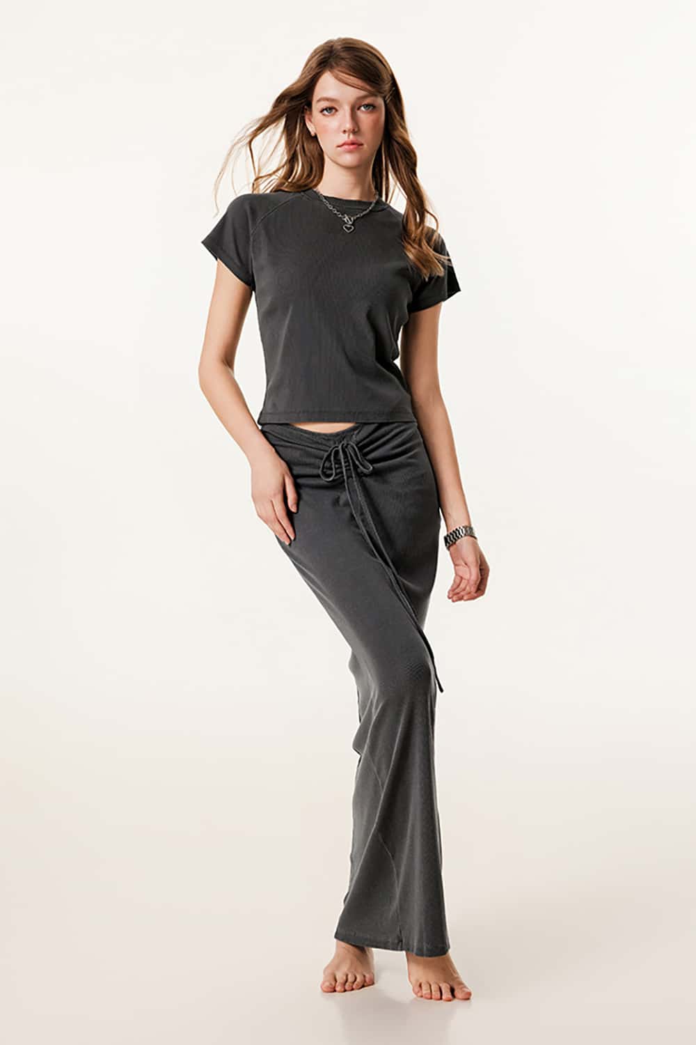 Slim-Fit Round Neck T-Shirt - Lightweight Short Sleeve Top