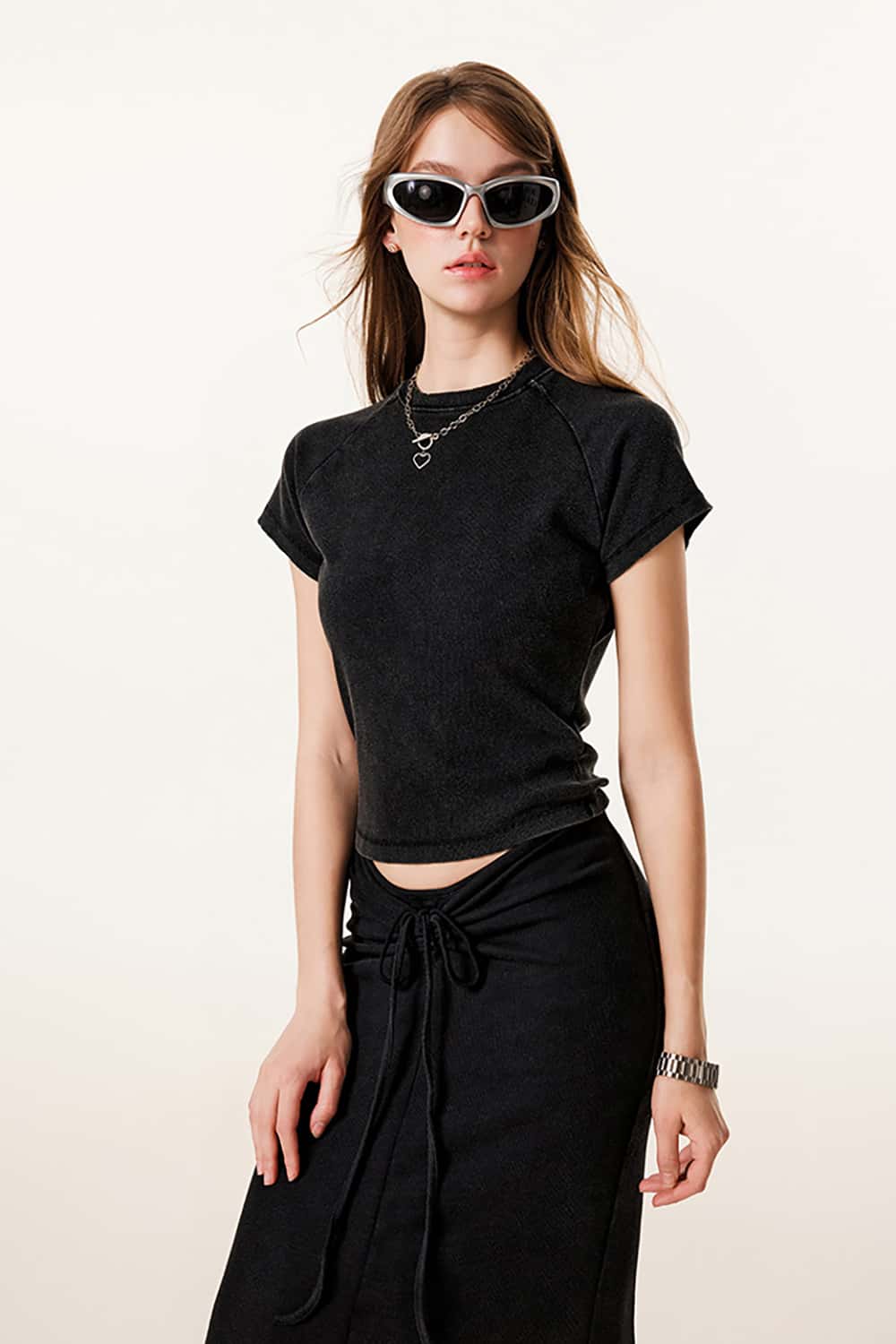 Slim-Fit Round Neck T-Shirt - Lightweight Short Sleeve Top