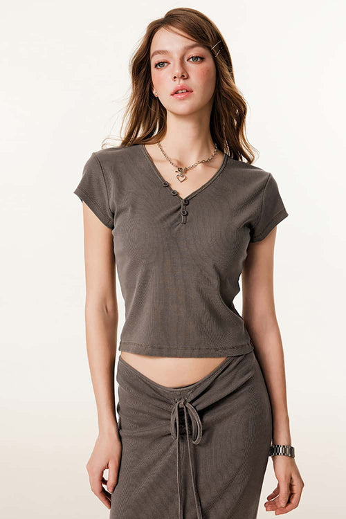 Buttoned V-Neck Fitted Tee - Coffee