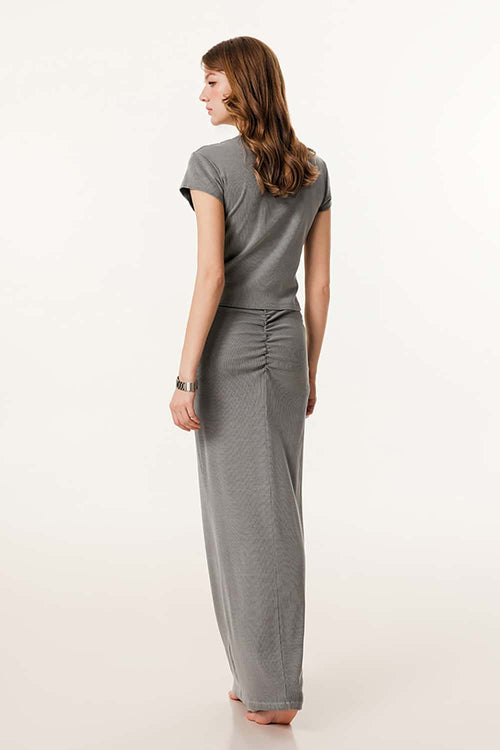 Buttoned V-Neck Fitted Tee - Medium Gray