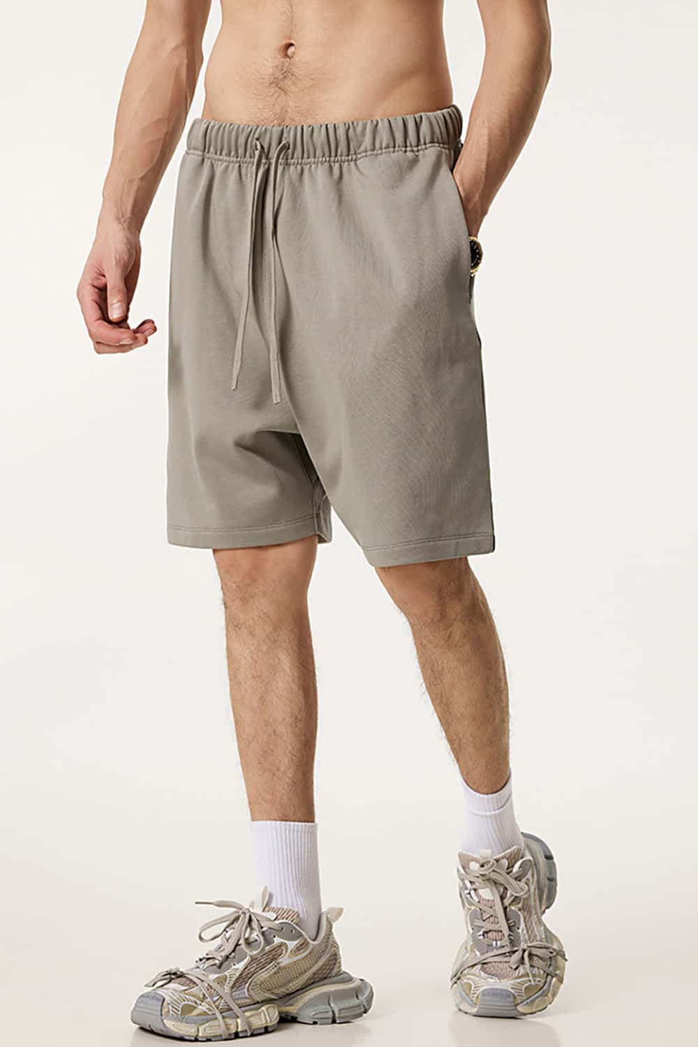 Heavyweight Solid Color Casual Sports Shorts with Zip Pockets