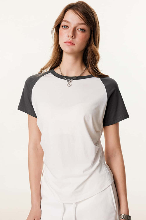 Women's Ruched Colorblock Raglan Tee - White And Gray