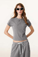 Form-Fitting Breathable Short Sleeve Tee - Medium Gray
