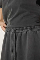 Heavyweight Rolled-Hem Casual Shorts - Dark Gray