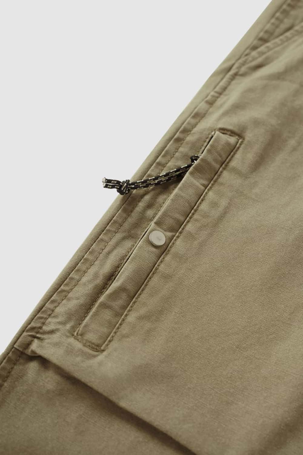 Multi-Pocket Pleated Straight-Leg Paratrooper Cargo Pants