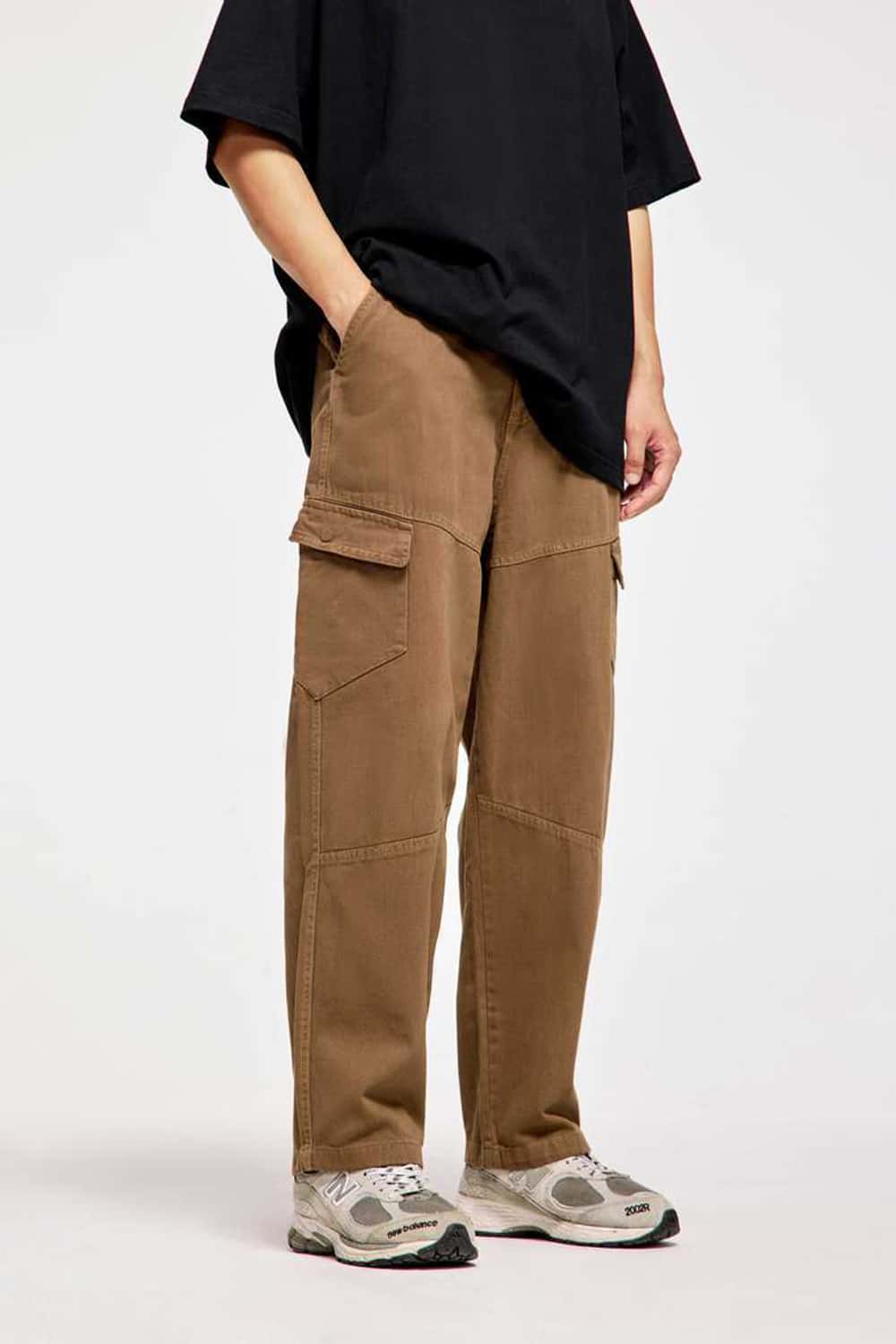Large Pocket Straight-Leg Cargo Pants
