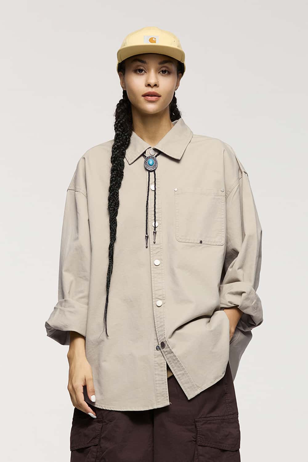 #Color_Khaki